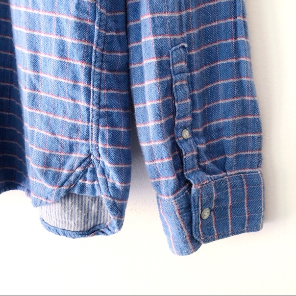 Levi’s Blue Plaid Button Up Flannel Shirt - Picture 4 of 6
